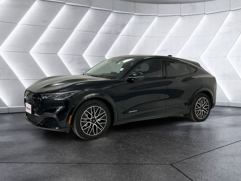 Used 2024 Ford Mustang Mach-E Premium RWD image 3
