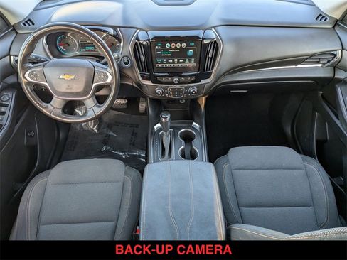 Used 2018 Chevrolet Traverse LT image 24
