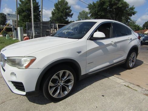Used 2018 BMW X4 xDrive28i AWD/4WD image 1