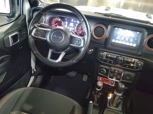 Used 2021 Jeep Gladiator Mojave w/ Trailer Tow Package image 11