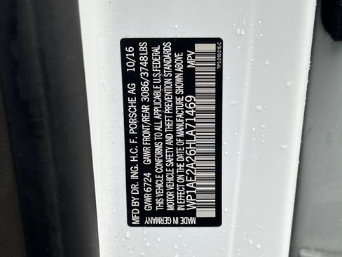 Used 2017 Porsche Cayenne S Platinum image 9