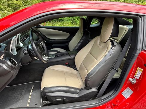 Used 2011 Chevrolet Camaro LT w/ RS Package RWD image 10