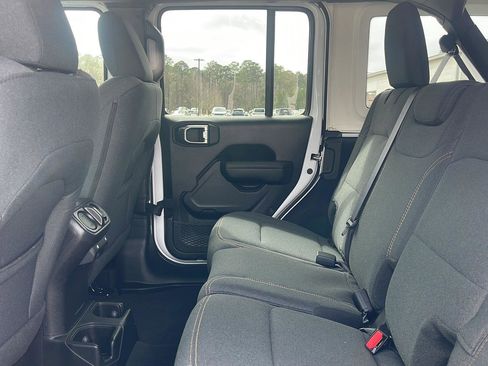 Used 2025 Jeep Wrangler Sport S image 25