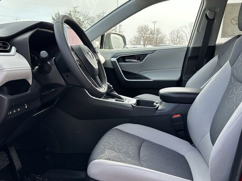 New 2025 Toyota RAV4 XLE image 11
