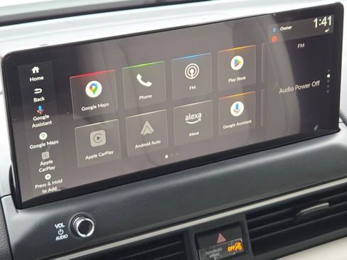 New 2026 Honda Pilot Touring image 7