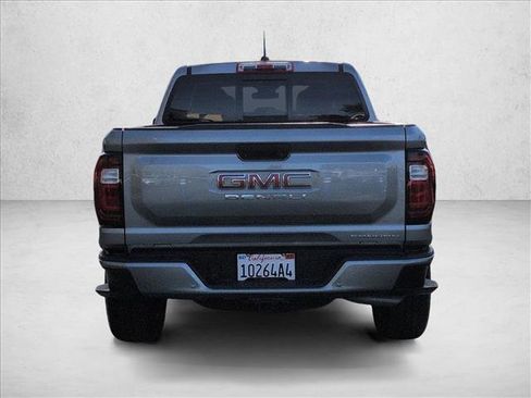 Used 2024 GMC Canyon Denali AWD/4WD image 7