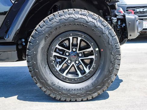 New 2026 Jeep Wrangler Unlimited Rubicon AWD/4WD image 10