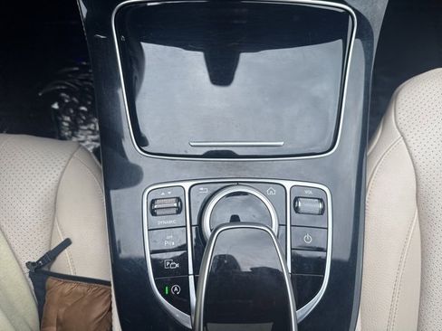 Used 2017 Mercedes-Benz E 300 image 27