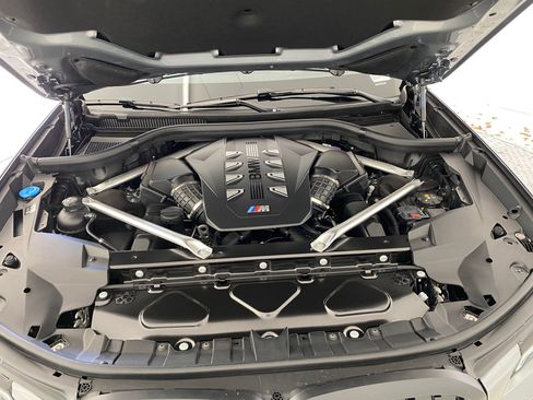 New 2026 BMW X7 M60i w/ Executive Package image 32