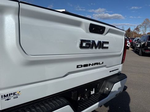 New 2026 GMC Sierra 1500 Denali Ultimate AWD/4WD image 32