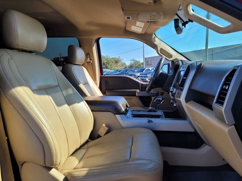 Used 2018 Ford F150 Lariat image 32