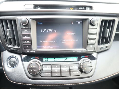 Used 2017 Toyota RAV4 SE w/ Advanced Technology Package image 42