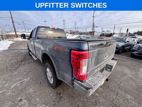 Used 2017 Ford F250 XLT w/ XLT Value Package image 5