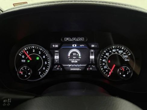 Used 2023 RAM 1500 Laramie AWD/4WD image 27