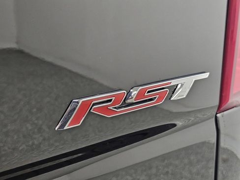 Used 2026 Chevrolet Silverado 1500 RST w/ Z71 Off-Road Package AWD/4WD image 32