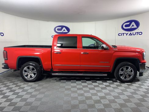 Used 2017 GMC Sierra 1500 SLT AWD/4WD image 2