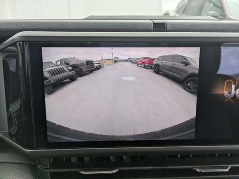 Used 2026 Jeep Wrangler Sport AWD/4WD image 23