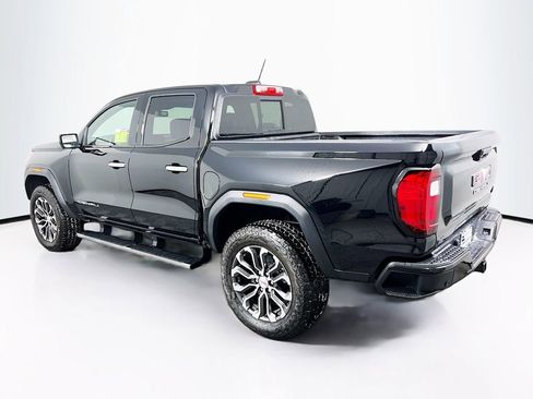 New 2026 GMC Canyon Denali image 5