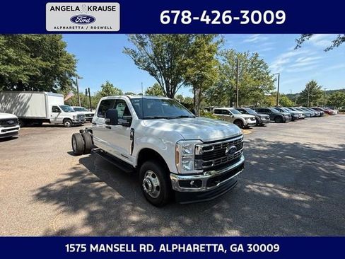 New 2025 Ford F350 XL w/ XL Chrome Package image 1
