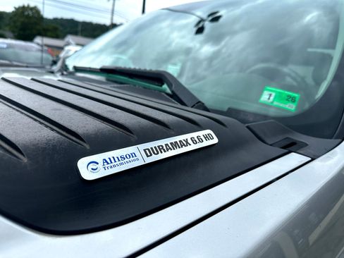 Used 2011 Chevrolet Silverado 3500 LTZ image 7