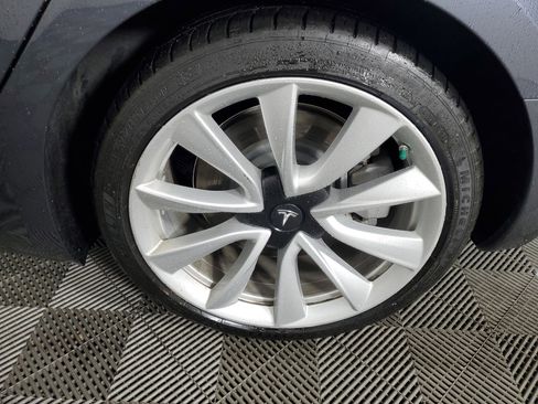 Used 2019 Tesla Model 3 Standard Range Plus image 26