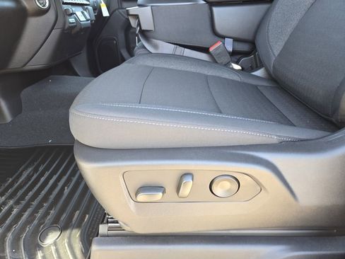 New 2026 Chevrolet Silverado 2500 Custom w/ Custom Value Package RWD image 13