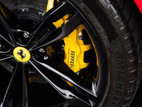 Used 2024 Ferrari 296 GTS RWD image 19