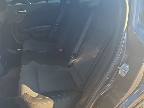 Used 2019 Dodge Charger SXT image 17