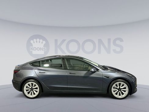 Used 2022 Tesla Model 3 Long Range image 8