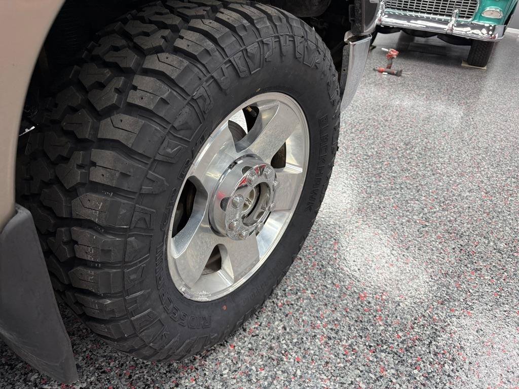 Used 2005 Ford F250 XL AWD/4WD image 14