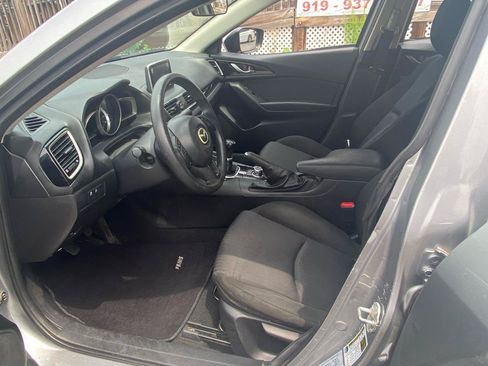 Used 2016 MAZDA MAZDA3 i Sport FWD image 14
