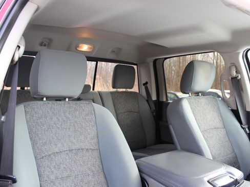 Used 2017 RAM 2500 Big Horn image 36