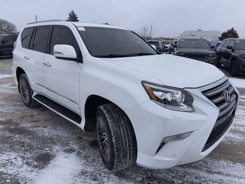 Used 2018 Lexus GX 460 Luxury image 4
