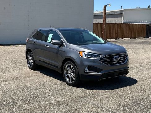 Used 2024 Ford Edge Titanium w/ Equipment Group 301A AWD/4WD image 8