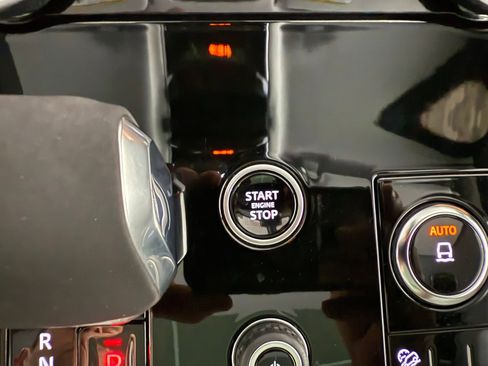 Used 2023 Land Rover Range Rover Sport SE AWD/4WD image 27
