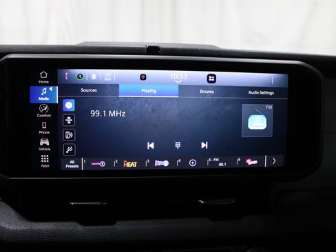 Used 2025 Jeep Wrangler Sport image 12