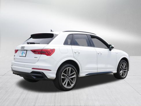 Used 2022 Audi Q3 2.0T Premium Plus w/ Premium Plus Package AWD/4WD image 7