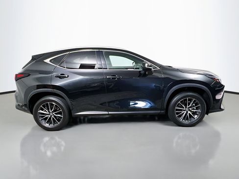 Used 2024 Lexus NX 250 FWD w/ Towing Package (2000 Lbs) image 3