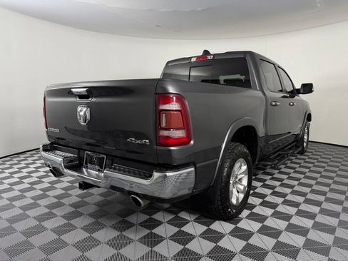 Used 2022 RAM 1500 Laramie AWD/4WD image 7