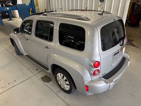 Used 2010 Chevrolet HHR LT w/ LT Preferred Equipment Group FWD image 7