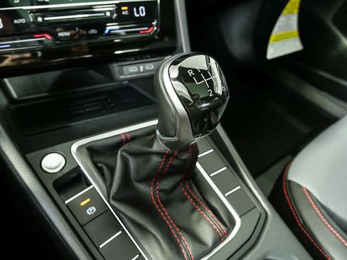 New 2026 Volkswagen Jetta GLI Autobahn FWD image 18