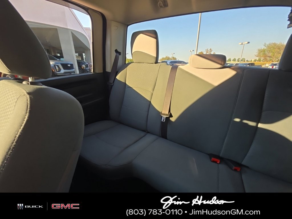 Used 2020 RAM 1500 Tradesman w/ Chrome Plus Package RWD image 9