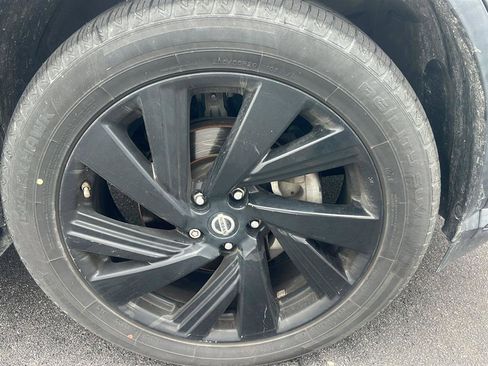 Used 2018 Nissan Murano SL w/ Midnight Edition Package FWD image 10
