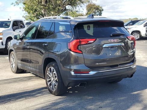 Used 2019 GMC Terrain SLT w/ Preferred Package image 5