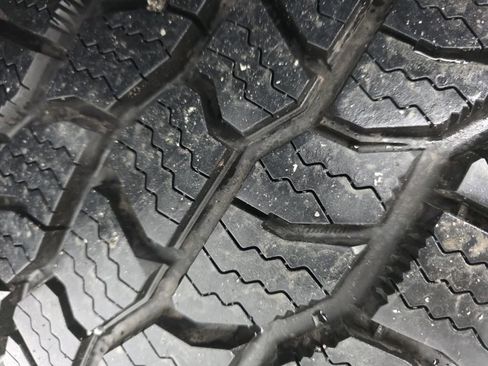 Used 2021 Nissan Frontier SV image 45