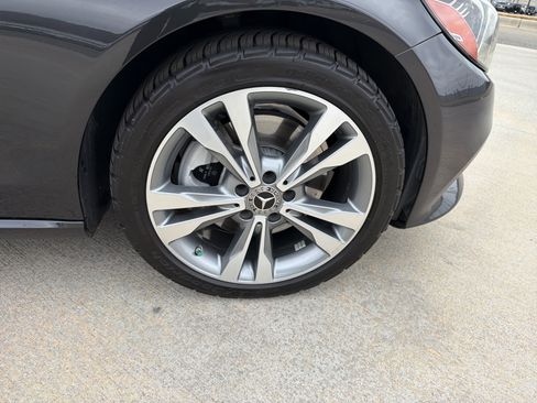 Used 2020 Mercedes-Benz C 300 Cabriolet image 13