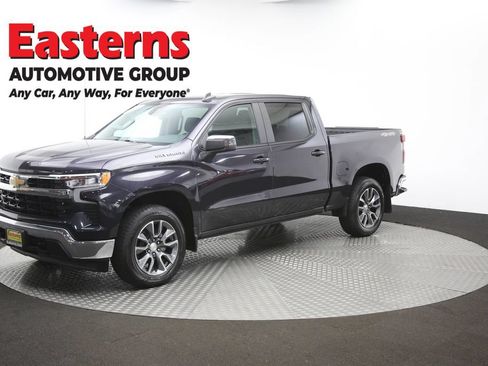 Used 2023 Chevrolet Silverado 1500 LT AWD/4WD image 58
