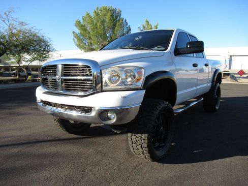 Used 2006 Dodge Ram 2500 Truck SLT w/ Quad Cab Big Horn Value Group image 2