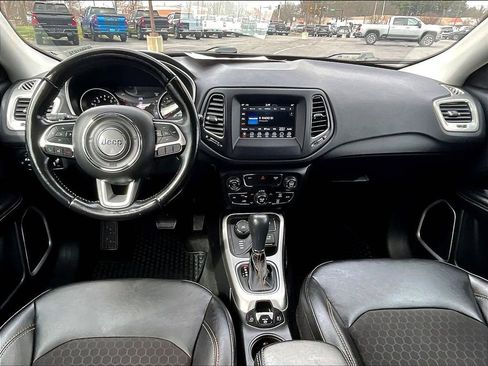 Used 2021 Jeep Compass Latitude w/ Convenience Group AWD/4WD image 20