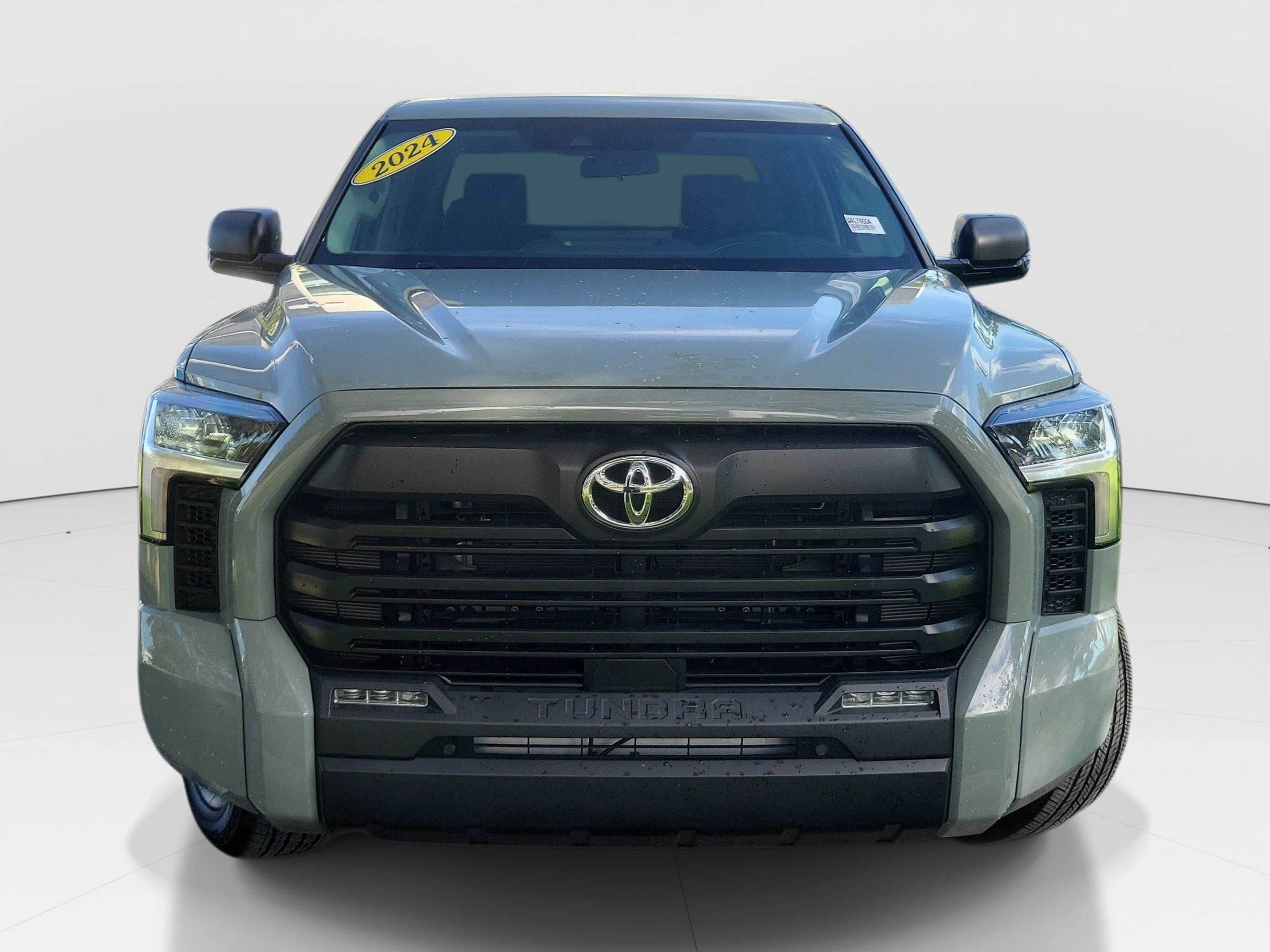 Used 2024 Toyota Tundra SR5 w/ SR5 Premium Package RWD image 2